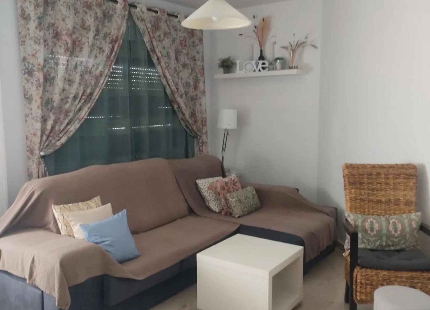 Apartamento Turístico FlorHouse San Luis de Sabinillas Espanha